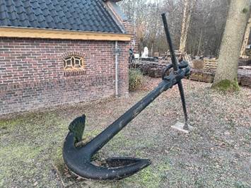 Afbeelding met buitenshuis, metaalwaren, haak, plant

Door AI gegenereerde inhoud is mogelijk onjuist.